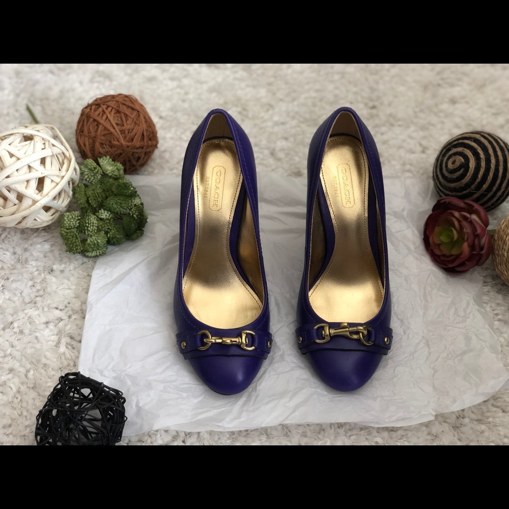 Coach Leather Pump - size 5 - Picture 3 of 16